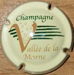 Champagnecapsule VALLÉE DE LA MARNE crème omtrek nr. 10, Nieuw, Frankrijk, Ophalen of Verzenden, Champagne