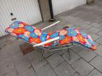 Vintage ligstoelen met bloemendecor, Antiek en Kunst, Ophalen