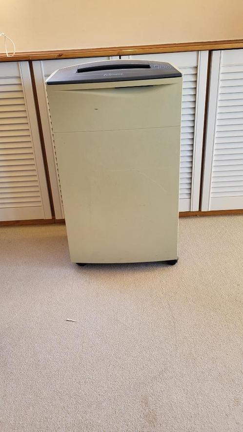Papierversnipperaar - Fellowes Powershred 220c-2, Diversen, Bureau-accessoires, Gebruikt, Ophalen
