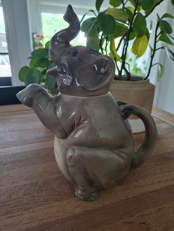 Theepot olifant Erphila Germany jaren 1920 1930 zeldzaam  beschikbaar voor biedingen