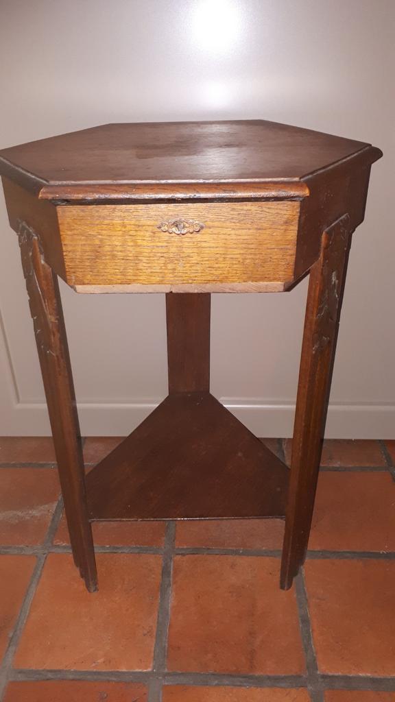6-hoekige houten bijzettafel uit de Art Deco periode, Antiek en Kunst, Curiosa en Brocante, Ophalen