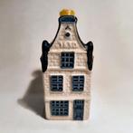 KLM huisje nr 16, Houtmarkt 17 te haarlem, Ophalen