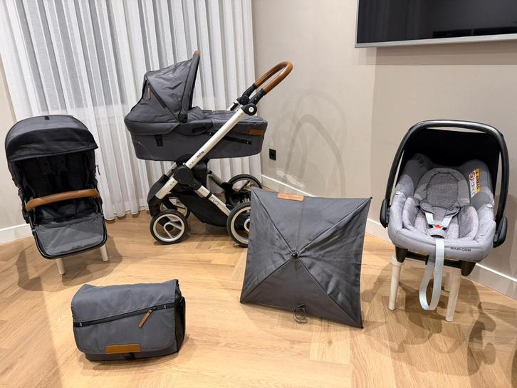 Complete Mutsy Evo Urban Nomad edition 3in1 kinderwagen zgan, Kinderen en Baby's, Kinderwagens en Combinaties, Zo goed als nieuw
