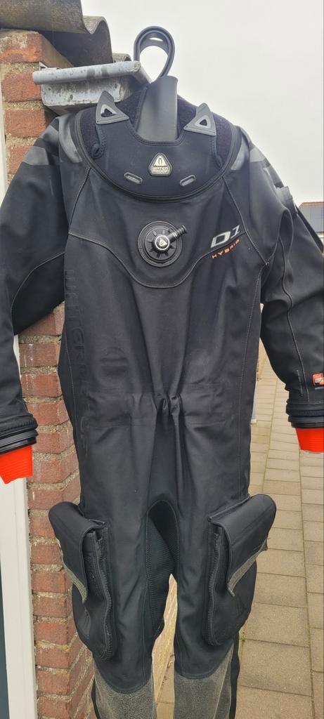 Combinaison étanche imperméable D1X taille M, Sports nautiques & Bateaux, Plongée, Enlèvement ou Envoi
