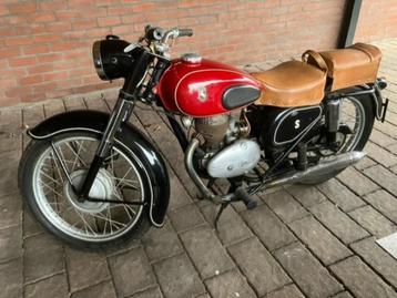 Honda CB, DAX, VF, Panther, NSU, Norton, Yamaha TX 750 etc.. beschikbaar voor biedingen