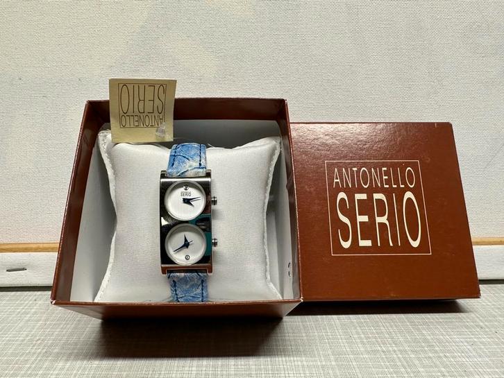 Dubbele horloge, Handtassen en Accessoires, Horloges | Dames, Nieuw, Polshorloge, Leer, Ophalen