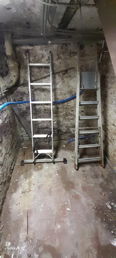 2 echelles, Doe-het-zelf en Bouw, Ladders en Trappen, Gebruikt, Ophalen