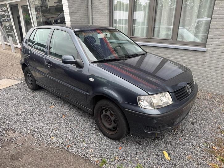 Volkswagen Polo 1.4 bezine voor onderdelen (bj 2000), Auto's, Volkswagen, Bedrijf, Te koop, Polo, Benzine, Euro 1, Overige carrosserie