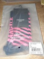 Nieuw in verpakking. Rapha EF pro team socks, Vélos & Vélomoteurs, Enlèvement ou Envoi, M, Neuf