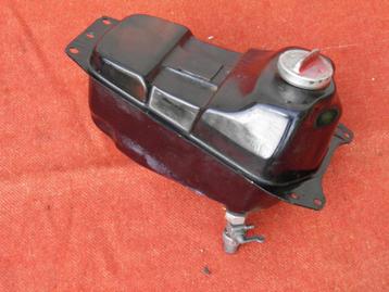 Benzinetanks voor Honda Wallaroo. € 6 / st.