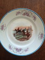 Assiette en porcelaine Pétre Baudour, décor chasse à courre, Ophalen