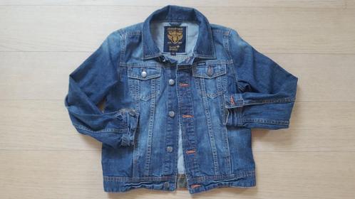 Jeansjas maat 146 met stoere accenten NIEUW!, Kinderen en Baby's, Kinderkleding | Maat 146, Nieuw, Jongen of Meisje, Jas, Ophalen of Verzenden