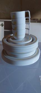 Servies, Caravans en Kamperen, Ophalen, Zo goed als nieuw