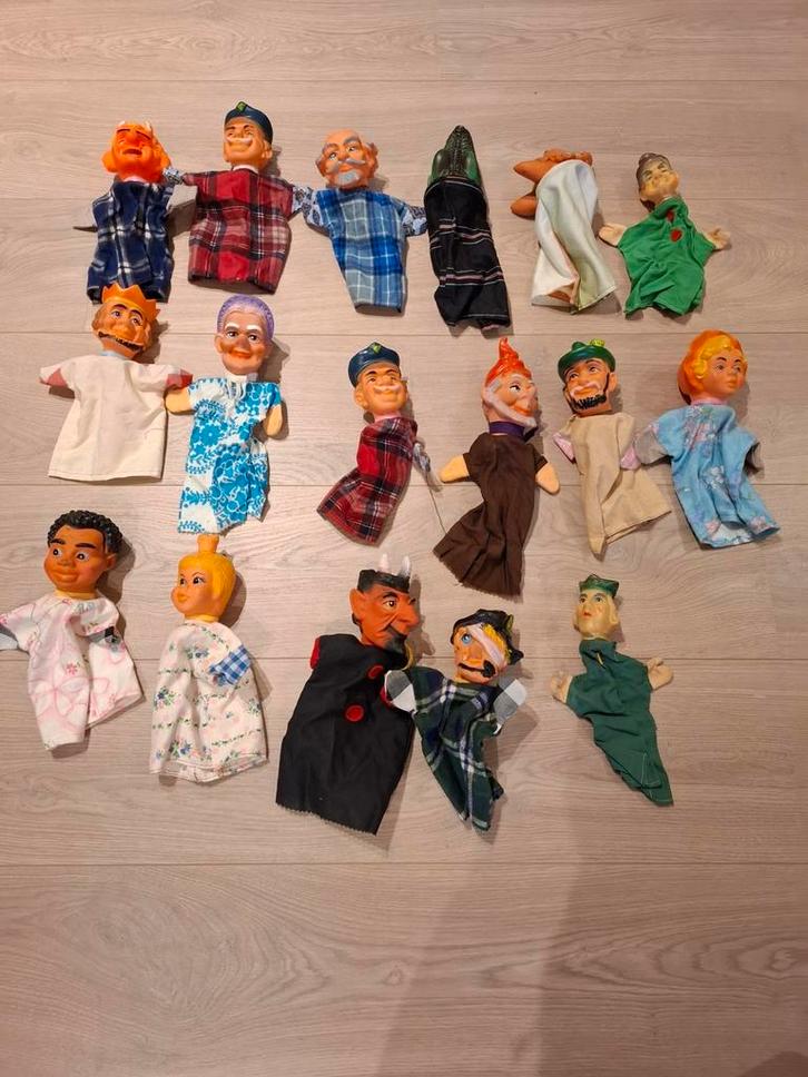 🎭✨ Echte Vintage Poppenkastpoppen (jaren '40 - '70) – 17 st, Antiek en Kunst, Antiek | Speelgoed, Ophalen of Verzenden