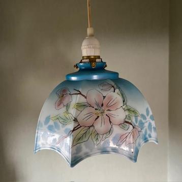 antieke hanglamp beschikbaar voor biedingen