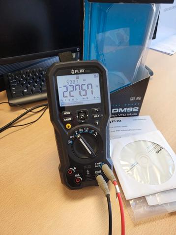 FLIR DM92 High Accuracy AC wideband Multimeter  beschikbaar voor biedingen