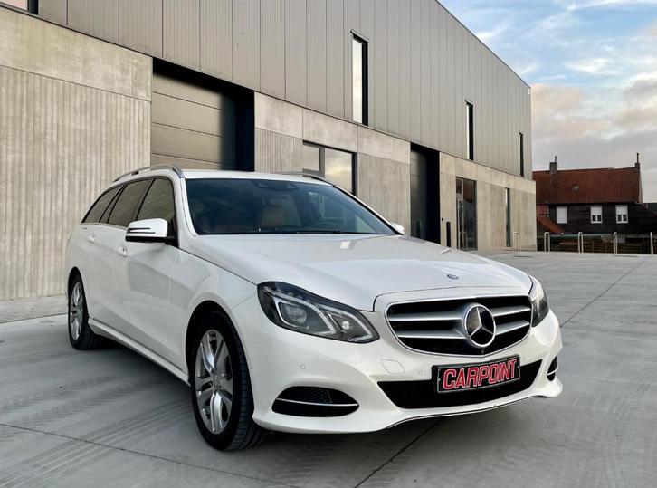 MERCEDES E250cdi - 4MATIC-FULL OPTION, Auto's, Mercedes-Benz, Bedrijf, Te koop, E-Klasse, 4x4, ABS, Achteruitrijcamera, Adaptieve lichten