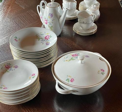 Vintage jaren 1950 eetservies compleet 69 stuks, Antiek en Kunst, Antiek | Servies compleet, Ophalen
