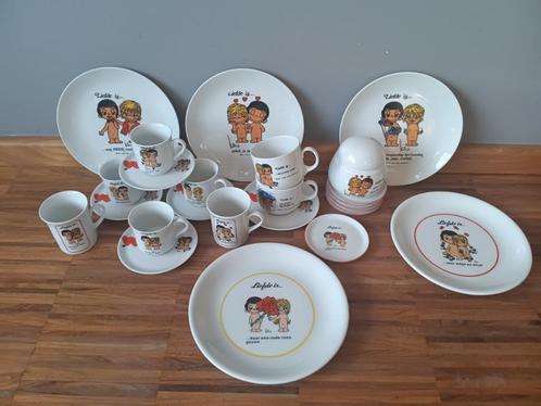 Liefde is.... servies uit de jaren 70, Verzamelen, Retro, Huis en Inrichting, Ophalen of Verzenden