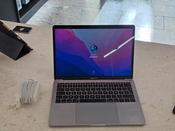 APPLE MACBOOK PRO 13INCH 128GB 2017 SPACE BLACK  beschikbaar voor biedingen