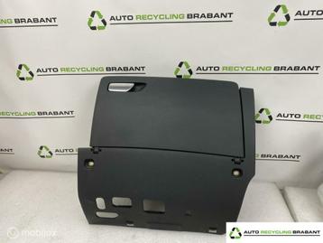 Dashboardkastje Audi A3 8V ORIGINEEL 8V1857035B beschikbaar voor biedingen