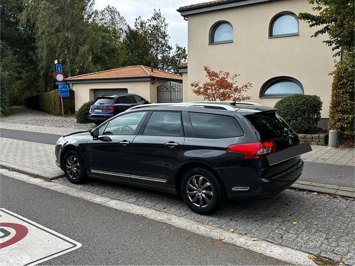 Citroën C5 Tourer diesel, Auto's, Citroën, Particulier, C5, Cruise Control, Isofix, Diesel, Handgeschakeld, Dealer onderhouden