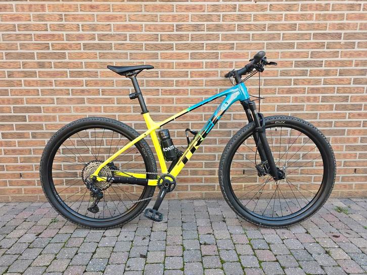 Trek MTB Xcaliber 9 Large, Fietsen en Brommers, Fietsen | Mountainbikes en ATB, Zo goed als nieuw, Heren, Trek, Hardtail, Ophalen