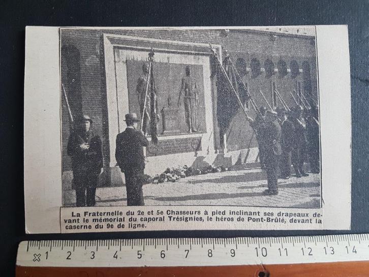 Carte postale à clip : Mémorial Trésignies Charleroi ?, Collections, Objets militaires | Général, Armée de terre, Envoi