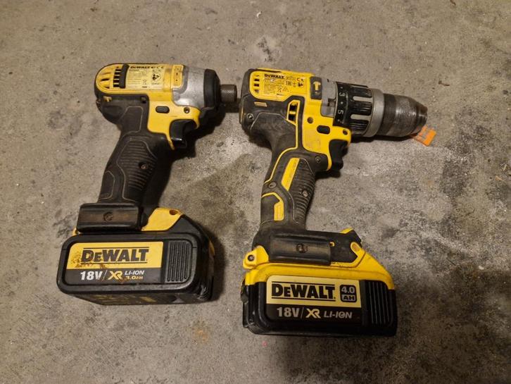 Dewalt klopboormachine en slagschroevendraaier, Doe-het-zelf en Bouw, Gereedschap | Boormachines, Ophalen of Verzenden
