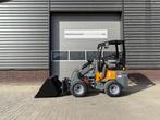 Giant G1200 minishovel NIEUW gazonbanden €399 LEASE