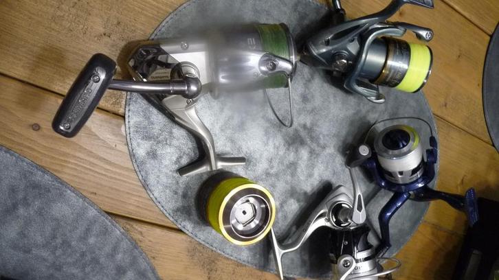 vismolens Shimano enz, Watersport en Boten, Hengelsport | Roofvissen, Zo goed als nieuw, Molen, Ophalen of Verzenden