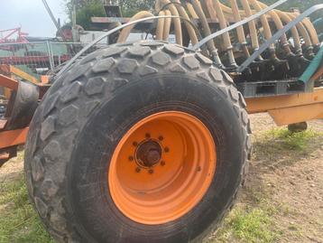 Mesttank  beschikbaar voor biedingen