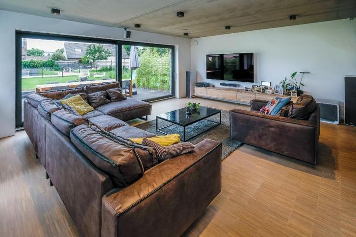 Hoekzetel & love seat leer, Huis en Inrichting, Zetels | Complete zithoeken, Gebruikt, Leer, Ophalen