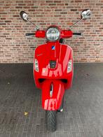 VESPA GTS SUPER 300ie, Fietsen en Brommers, Scooters | Vespa, Ophalen, Gebruikt