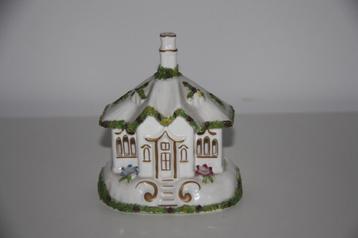 The gate house by coalport porseleinen huisje beeldje  beschikbaar voor biedingen