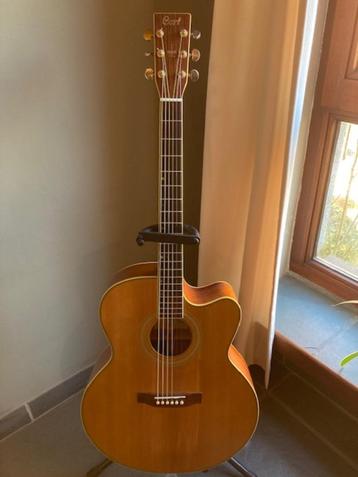 Cort Jumbo SJ-5 SN, Musique & Instruments, Enlèvement, Utilisé, Guitare Western ou Guitare Folk, Avec capteur (piezo)