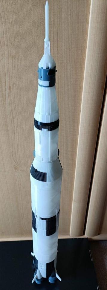 Saturn V – Apollo 11 Raket (Schaal 1:144) beschikbaar voor biedingen