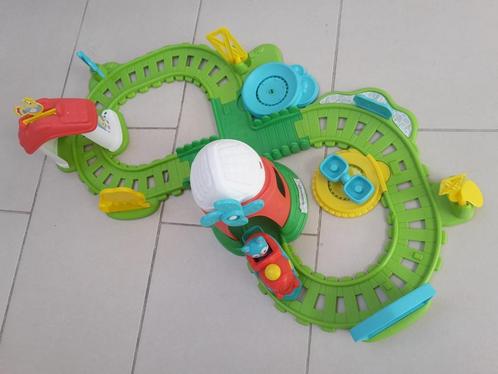 Clementoni spoorbaan met treintje, in prima staat, +1 jaar, Kinderen en Baby's, Speelgoed | Babyspeelgoed, Gebruikt, Met geluid