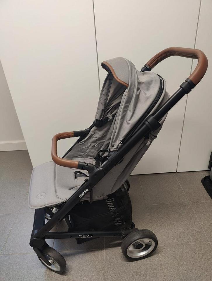Buggy MUTSY NEXO + accessoires, Enfants & Bébés, Buggys, Comme neuf, Dossier réglable, Ombrelle, Enlèvement