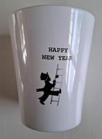 Wit bloempotje met een schoorsteenveger, Happy New Year, Ophalen of Verzenden, Gebruikt