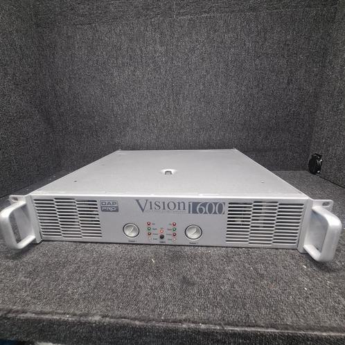 DAP VISION   versterker   2 x 1500 watt, Audio, Tv en Foto, Luidsprekerboxen, Zo goed als nieuw, Ophalen of Verzenden