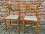 2 oude stoelen., Huis en Inrichting, Stoelen, Ophalen, Gebruikt, Twee, Vintage