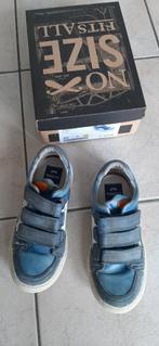 Blauwe lederen sneakers met velcro TRACK STYLE maat 32, Kinderen en Baby's, Kinderkleding | Schoenen en Sokken, Gebruikt, Schoenen