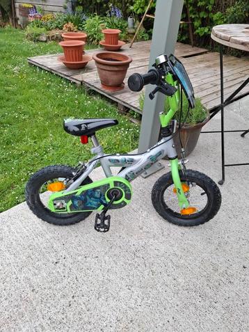 Vélo garçon 12" Toys Story avec petites roues, Stabilisateurs, Enlèvement, Moins de 16 pouces, Comme neuf