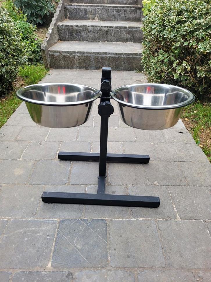 Porte-gamelles pour chiens + 2 gamelles en acier inoxydable, Dieren en Toebehoren, Hondenvoerbakken en Drinkbakken, Zo goed als nieuw