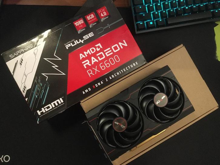 AMD Sapphire PULSE RX 6600, Computers en Software, Videokaarten, Zo goed als nieuw, AMD, PCI-Express 4.0, GDDR6, HDMI, DisplayPort