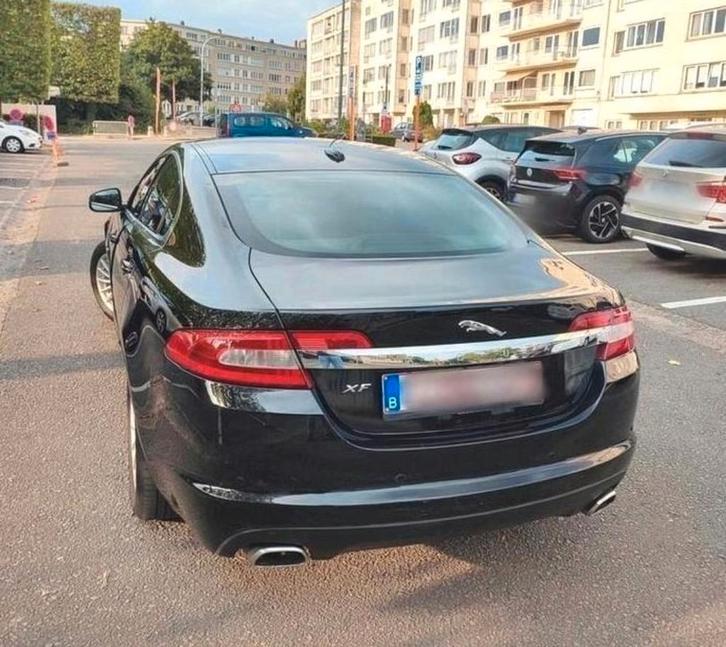 Jaguar XF 2.7 V6 207ch Bi-Turbo, Pneus neufs, Entretien, Auto's, Jaguar, Particulier, XF, ABS, Achteruitrijcamera, Airbags, Alarm
