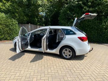 Kia Ceed SW / Cee’d SW 1.4i World Edition beschikbaar voor biedingen