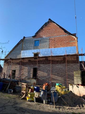 Steiger/stelling +-85m2 beschikbaar voor biedingen