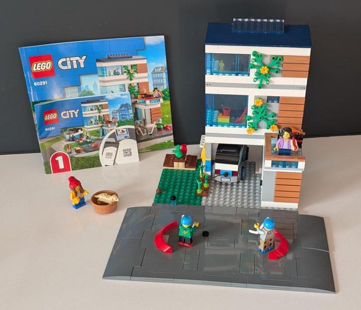 LEGO City 60291 — Het familiehuis!, Kinderen en Baby's, Speelgoed | Duplo en Lego, Zo goed als nieuw, Lego, Complete set, Ophalen
